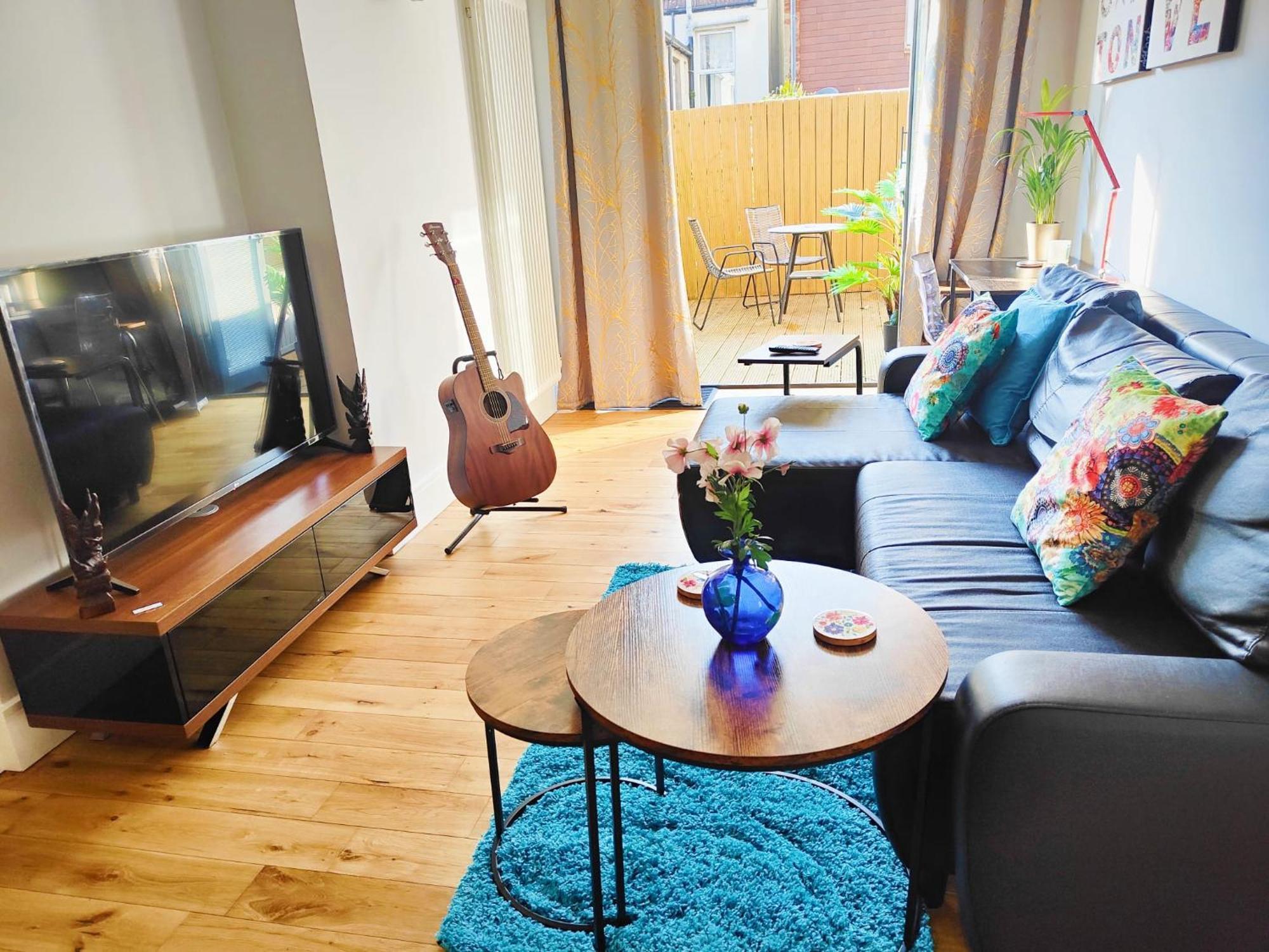 Modern Central Brighton Patio Flat - Free Parking! 外观 照片