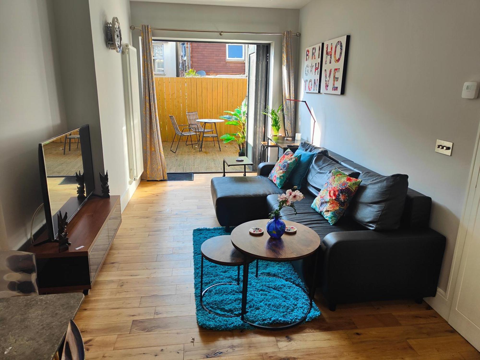 Modern Central Brighton Patio Flat - Free Parking! 外观 照片